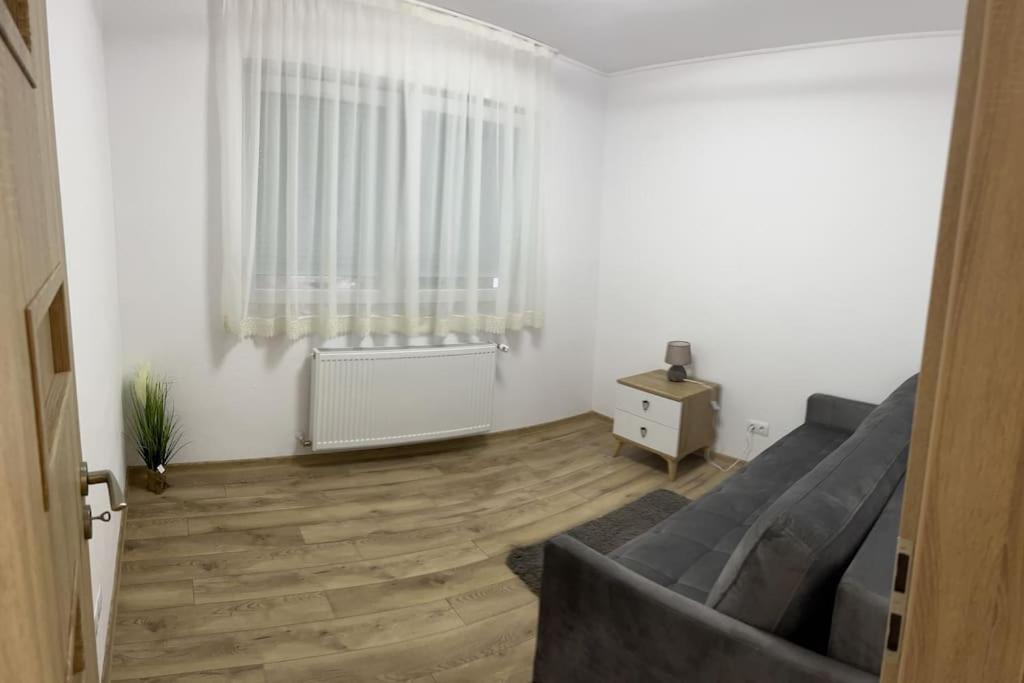 Bingo Apartman Cristuru Secuiesc Exterior photo